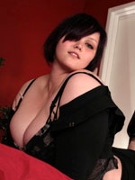 Bbw porn slut peaches la rue fucks a titanic toy