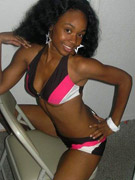 Porn star caramel shows off her pink pussy