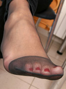 Hot leg sand feet