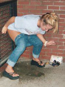 Dildo, suirting and piss action