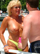 Boofing the nineteen college chick